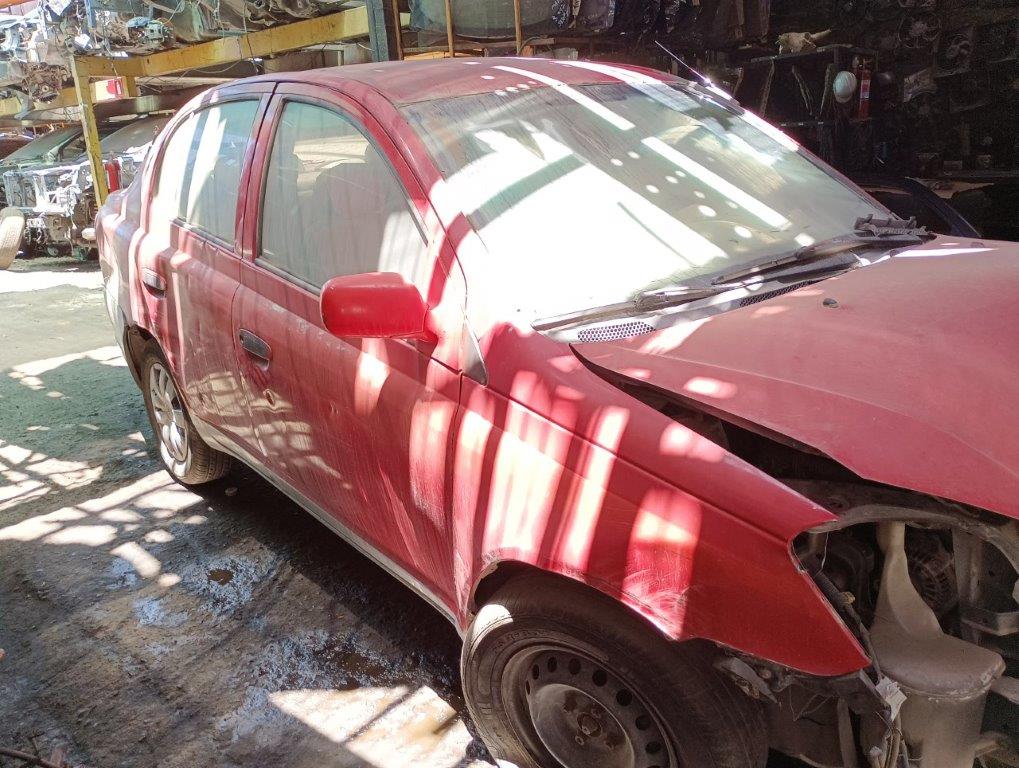  Toyota YARIS 2000    EN DESARME